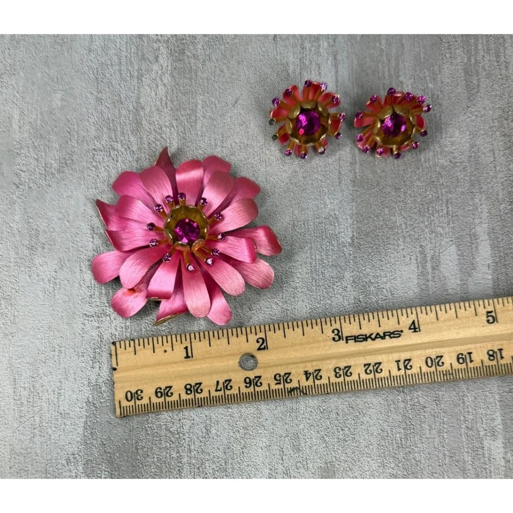 Vintage Pink Enamel Flower Brooch and Clip On Earrings Set Magenta Rhinestone